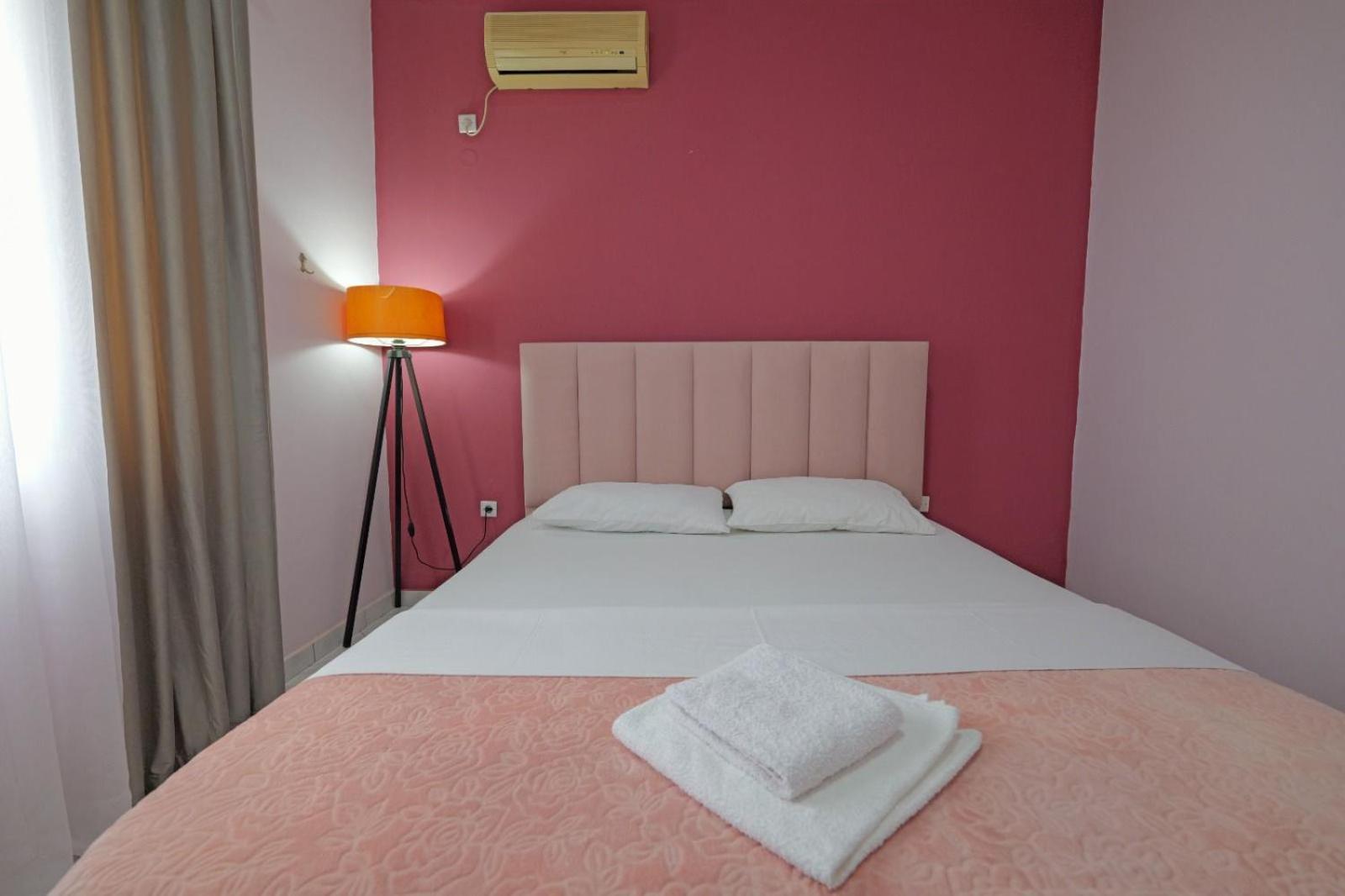 Hotel Eden Sarande Bagian luar foto