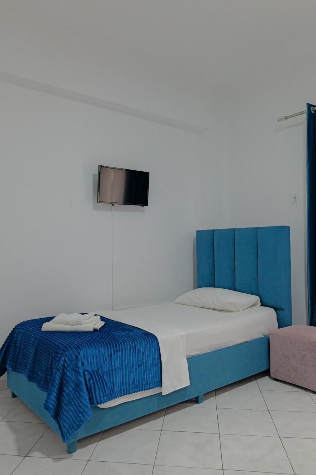 Hotel Eden Sarande Bagian luar foto
